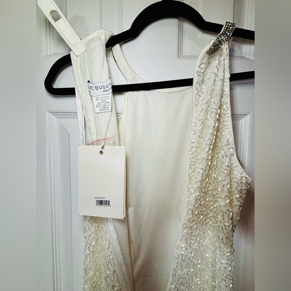 NWT MAC DUGGAL SZ 6 White Beaded Embellished Halter Neckline #93742 - Picture 4 of 10